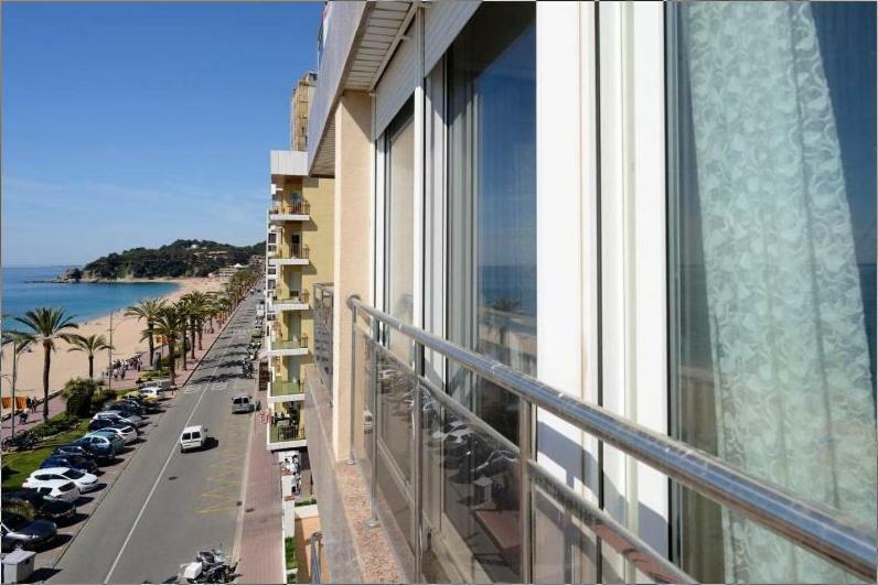 Apartament Ima 滨海略雷特 外观 照片