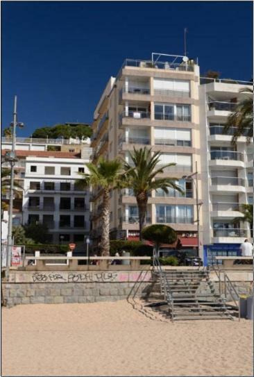 Apartament Ima 滨海略雷特 外观 照片