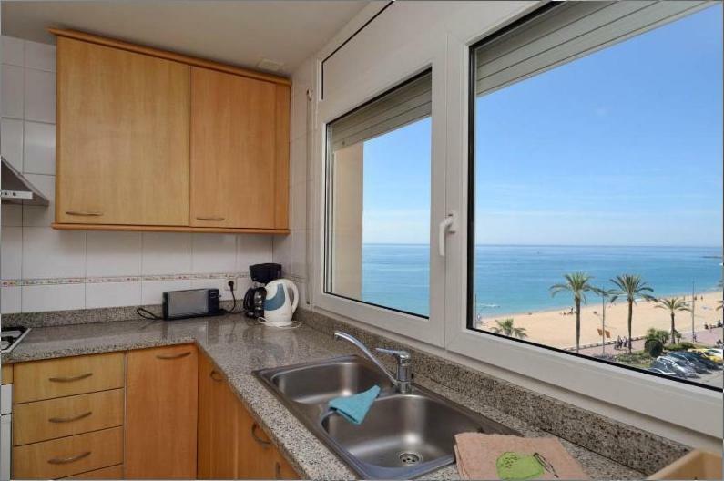 Apartament Ima 滨海略雷特 外观 照片